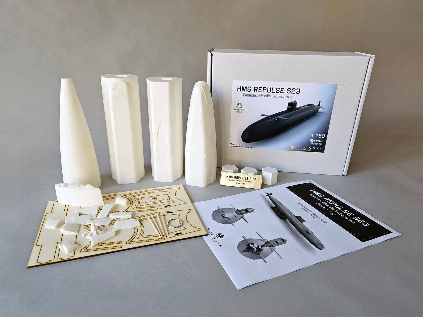 HMS Repulse S23 - Submarine self assembly model kit scale 1:150 866mm/34''